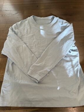 Lululemon Classic Long-Sleeve Crewneck Shirt - Light Gray/Blue